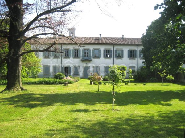 villa in vendita a Cernusco sul Naviglio