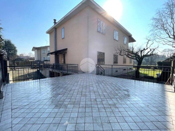appartamento in vendita a Cernusco sul Naviglio