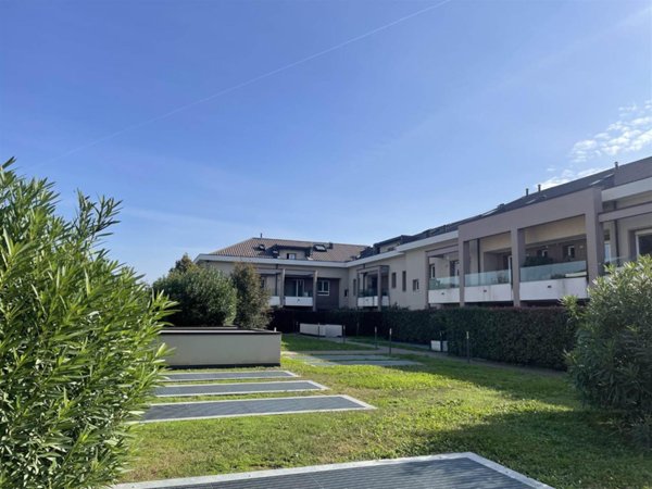 appartamento in vendita a Cernusco sul Naviglio in zona Ronco