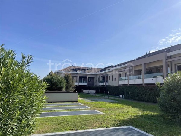 appartamento in vendita a Cernusco sul Naviglio in zona Ronco