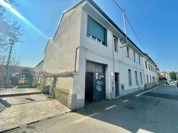 intera palazzina in vendita a Cernusco sul Naviglio
