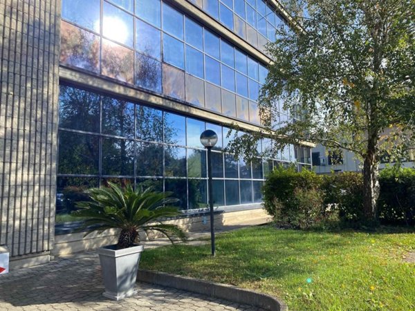 ufficio in vendita a Cernusco sul Naviglio