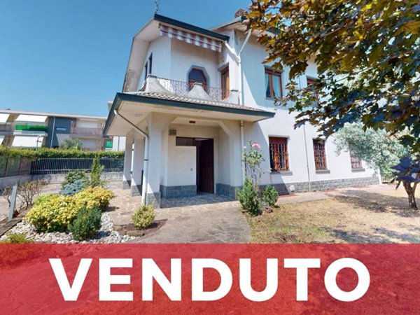 casa indipendente in vendita a Cernusco sul Naviglio