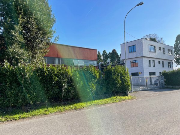 villa in vendita a Cernusco sul Naviglio