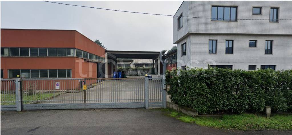locale commerciale in vendita a Cernusco sul Naviglio