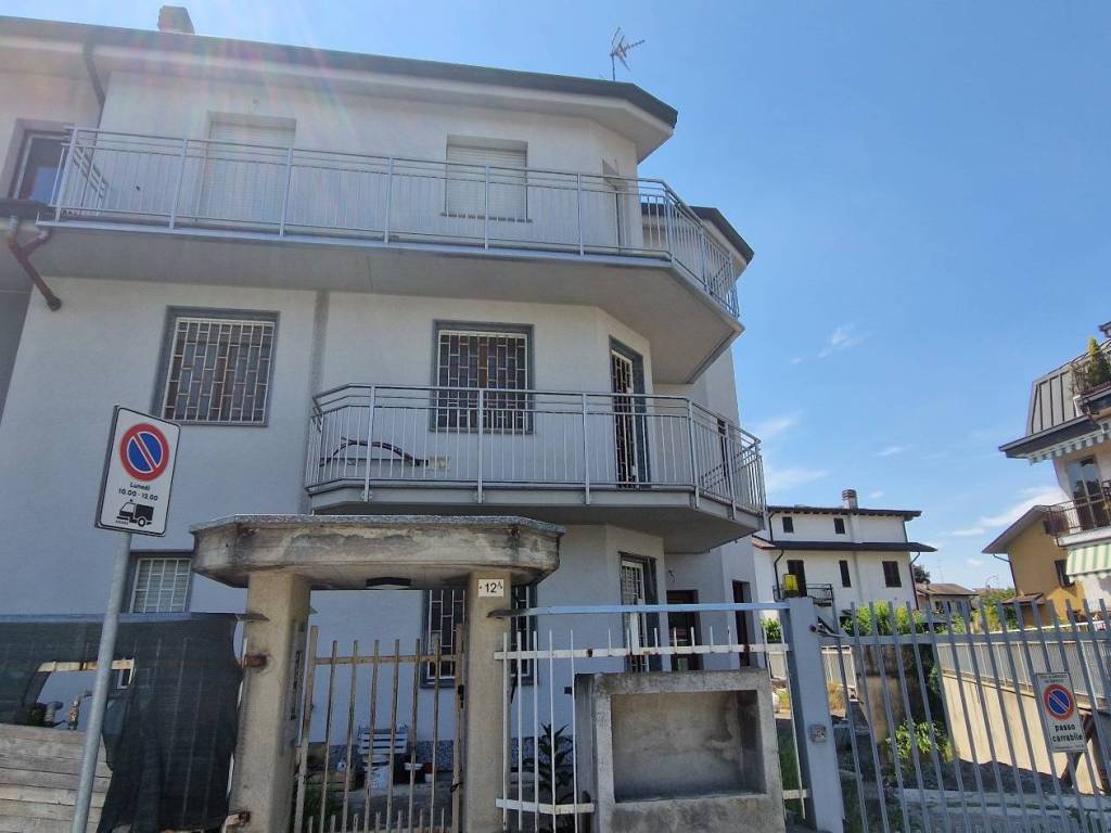 casa indipendente in vendita a Cernusco sul Naviglio in zona Ronco