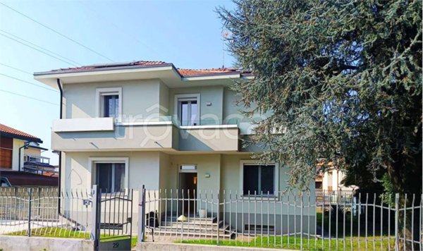 casa indipendente in vendita a Cernusco sul Naviglio
