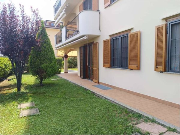 appartamento in vendita a Cernusco sul Naviglio in zona Ronco