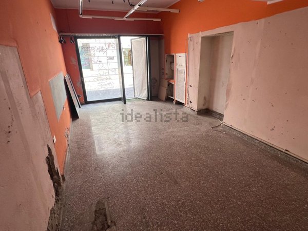 locale commerciale in vendita a Cernusco sul Naviglio