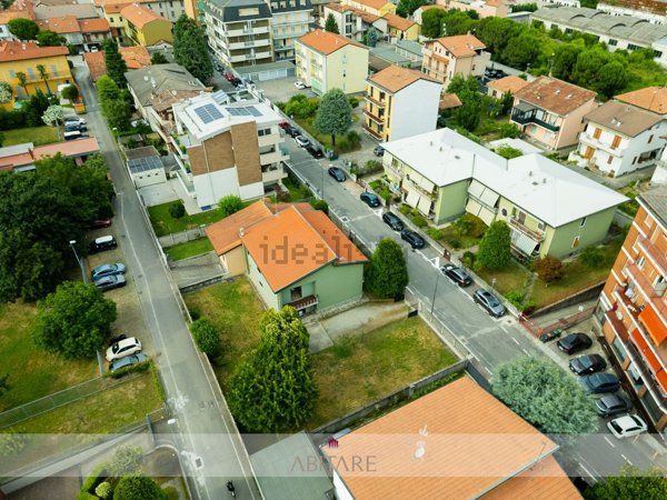 casa indipendente in vendita a Cernusco sul Naviglio