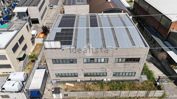 locale di sgombero in vendita a Cernusco sul Naviglio
