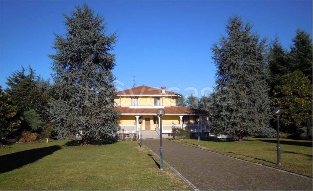 villa in vendita a Cernusco sul Naviglio