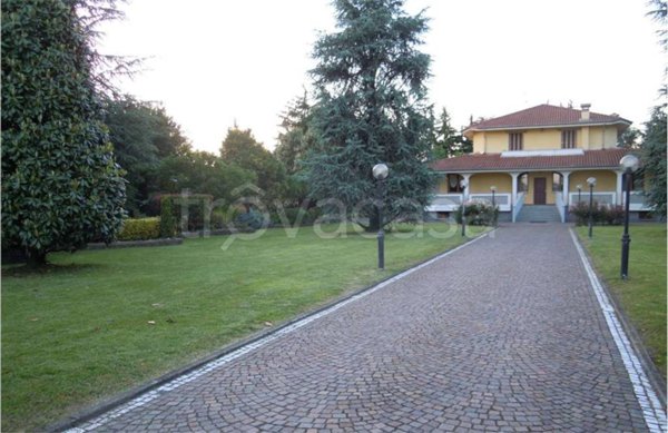 villa in vendita a Cernusco sul Naviglio
