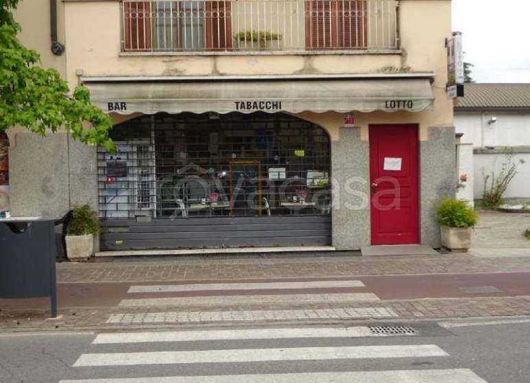 negozio in vendita a Cernusco sul Naviglio