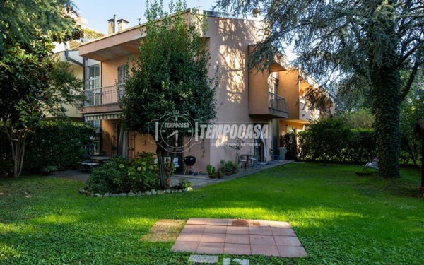 casa indipendente in vendita a Cernusco sul Naviglio