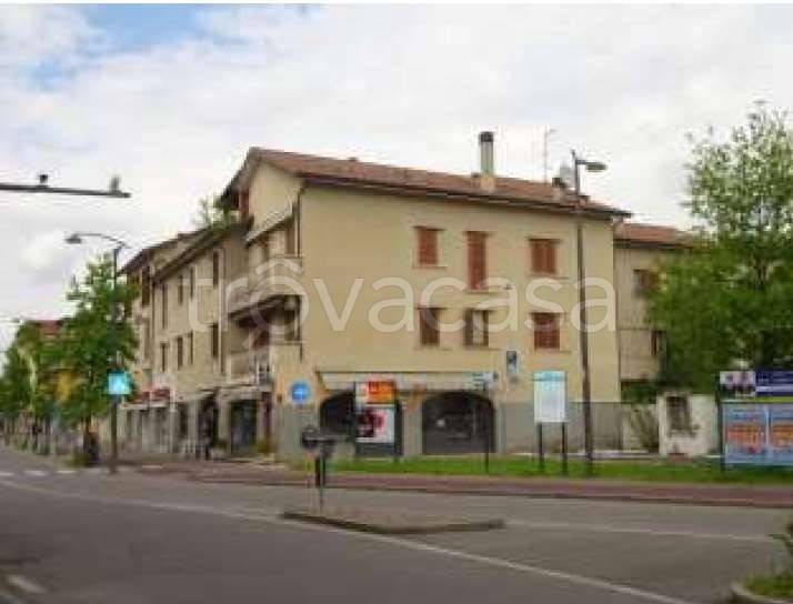 negozio in vendita a Cernusco sul Naviglio