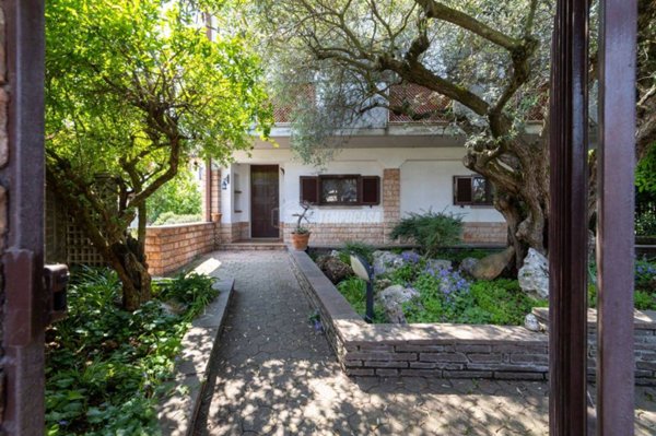 casa indipendente in vendita a Cernusco sul Naviglio