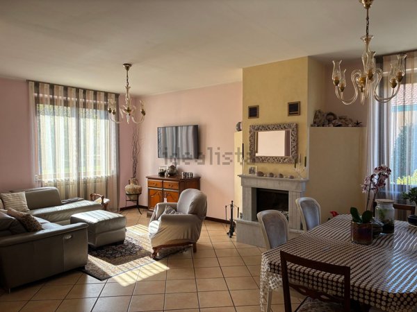 casa indipendente in vendita a Cernusco sul Naviglio