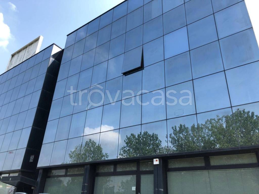 ufficio in vendita a Cernusco sul Naviglio
