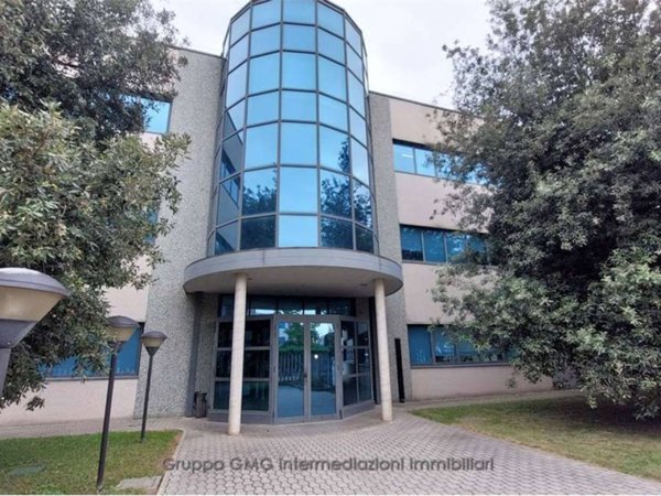 ufficio in vendita a Cernusco sul Naviglio