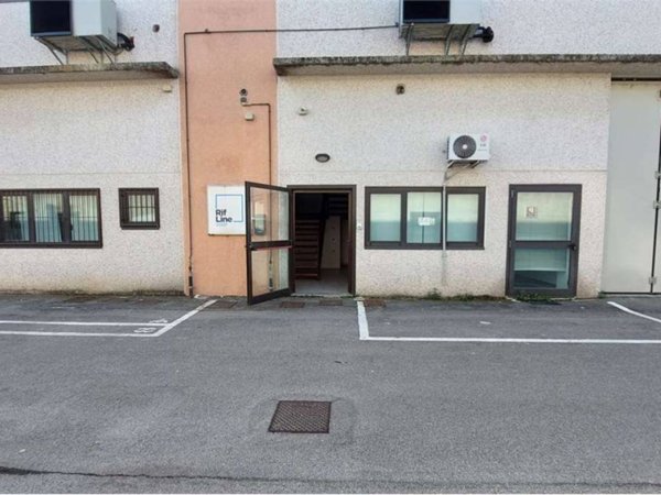 ufficio in vendita a Cernusco sul Naviglio