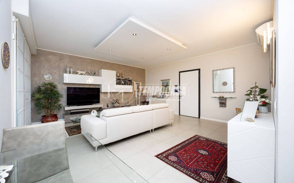 appartamento in vendita a Cernusco sul Naviglio in zona Ronco