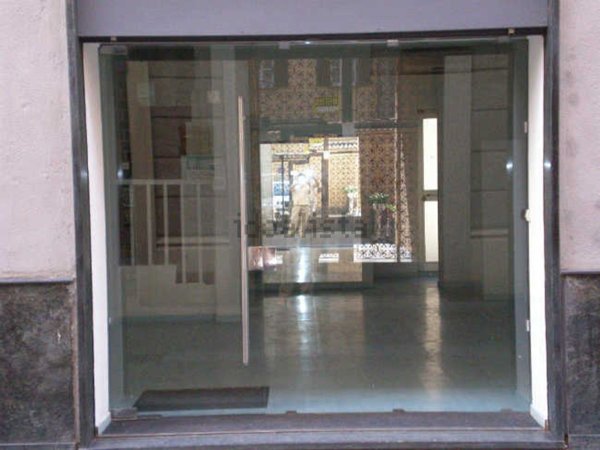 negozio in vendita a Cernusco sul Naviglio