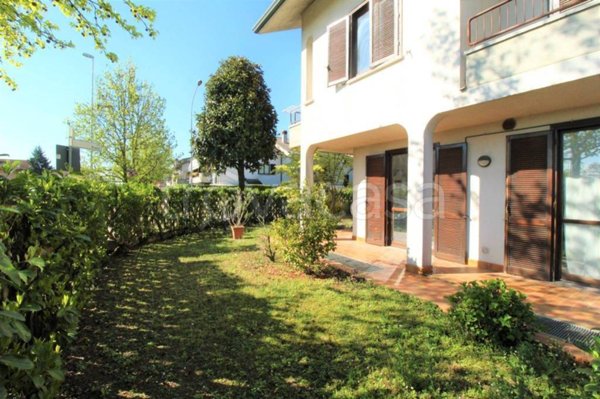 casa indipendente in vendita a Cernusco sul Naviglio