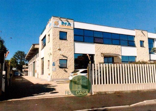 locale commerciale in vendita a Cernusco sul Naviglio