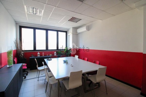 ufficio in vendita a Cernusco sul Naviglio