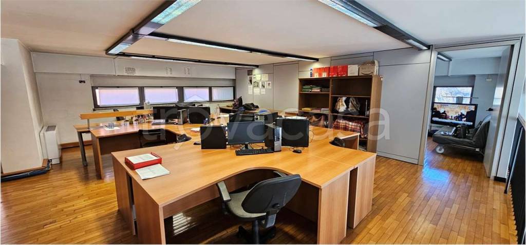 ufficio in vendita a Cernusco sul Naviglio