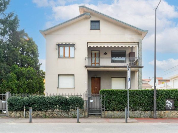 casa indipendente in vendita a Cernusco sul Naviglio