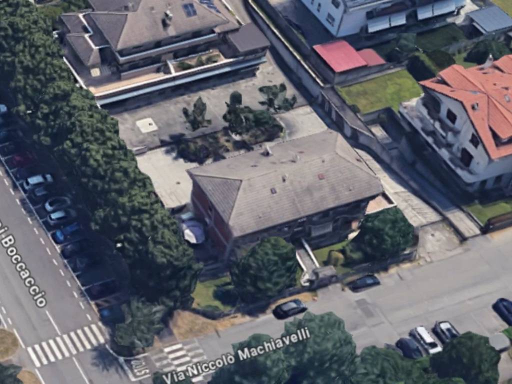 locale di sgombero in vendita a Cernusco sul Naviglio