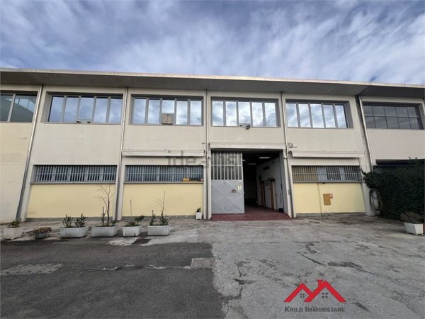 capannone in vendita a Cernusco sul Naviglio