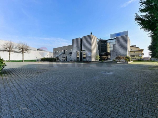 intera palazzina in vendita a Cernusco sul Naviglio