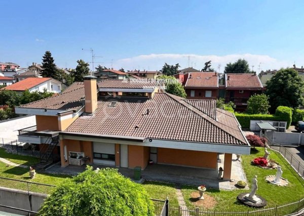casa indipendente in vendita a Cernusco sul Naviglio