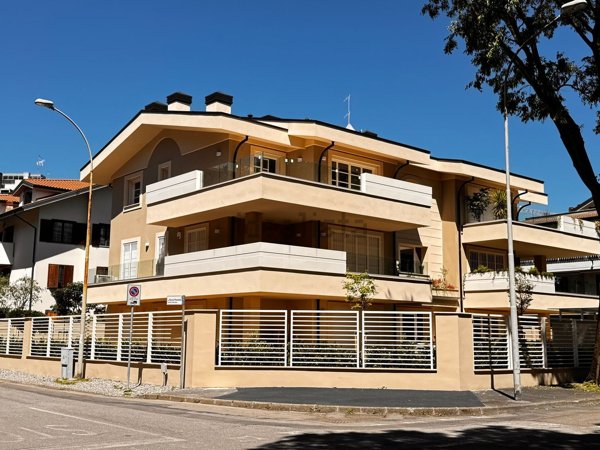 appartamento in vendita a Cernusco sul Naviglio