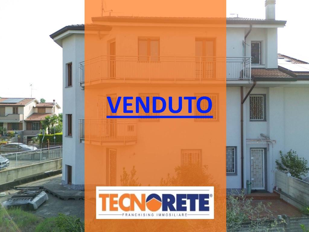 appartamento in vendita a Cernusco sul Naviglio in zona Ronco