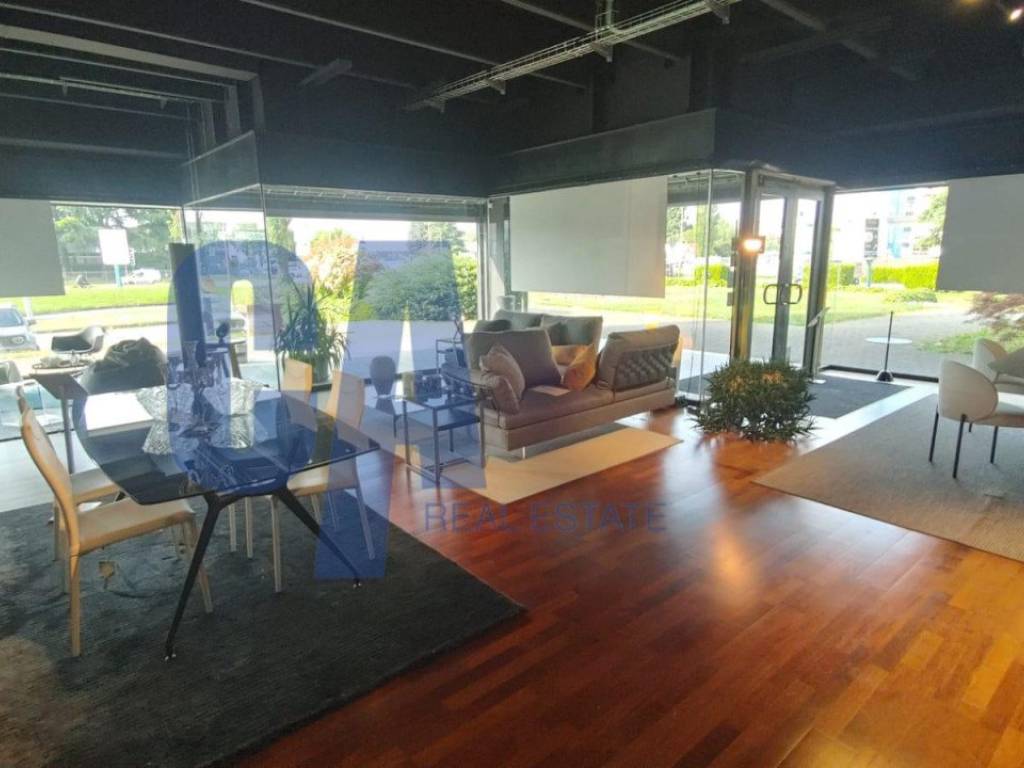 intera palazzina in vendita a Cernusco sul Naviglio