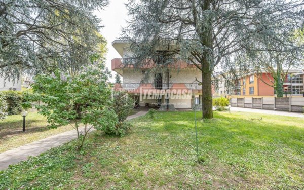 appartamento in vendita a Cernusco sul Naviglio