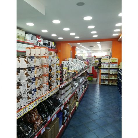 negozio in vendita a Cernusco sul Naviglio