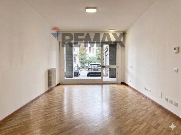 ufficio in vendita a Cernusco sul Naviglio