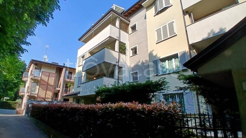 appartamento in vendita a Cernusco sul Naviglio