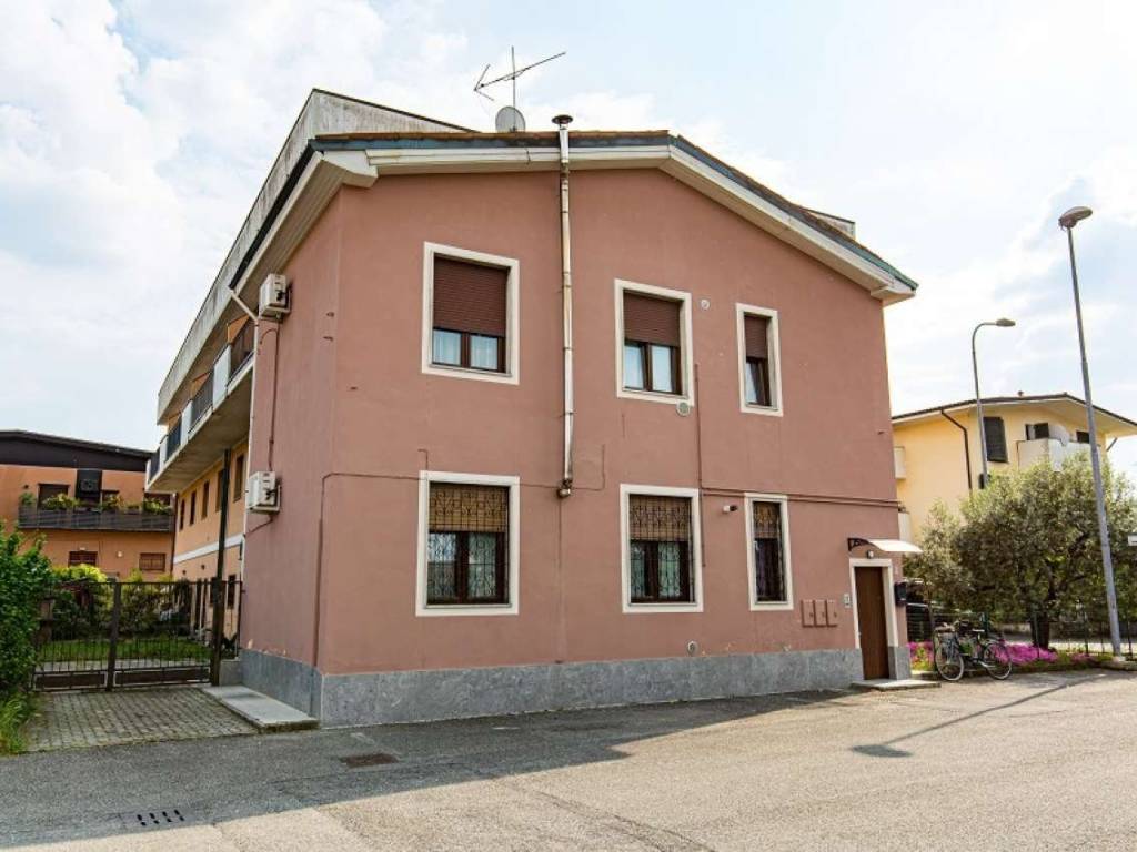 appartamento in vendita a Cernusco sul Naviglio