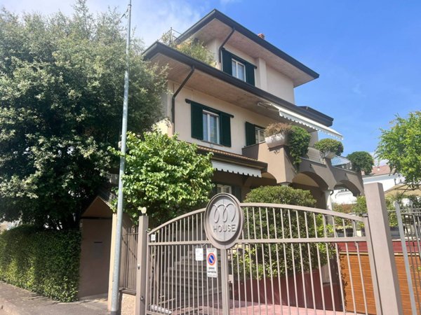 casa indipendente in vendita a Cernusco sul Naviglio