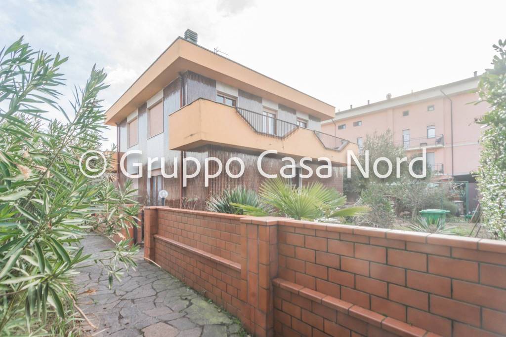 casa indipendente in vendita a Cernusco sul Naviglio