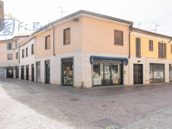 casa indipendente in vendita a Cernusco sul Naviglio