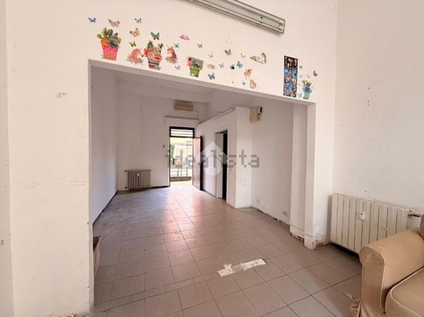 negozio in vendita a Cernusco sul Naviglio