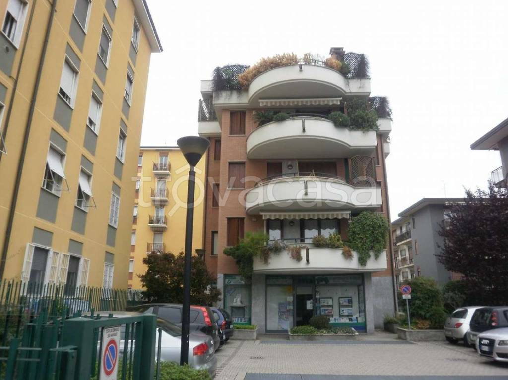 appartamento in vendita a Cernusco sul Naviglio