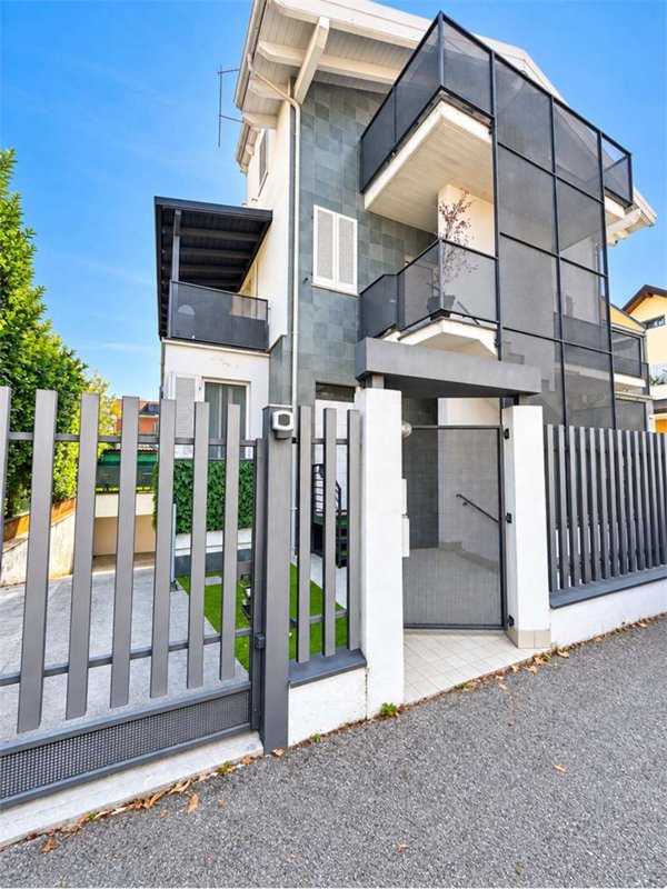 appartamento in vendita a Cernusco sul Naviglio
